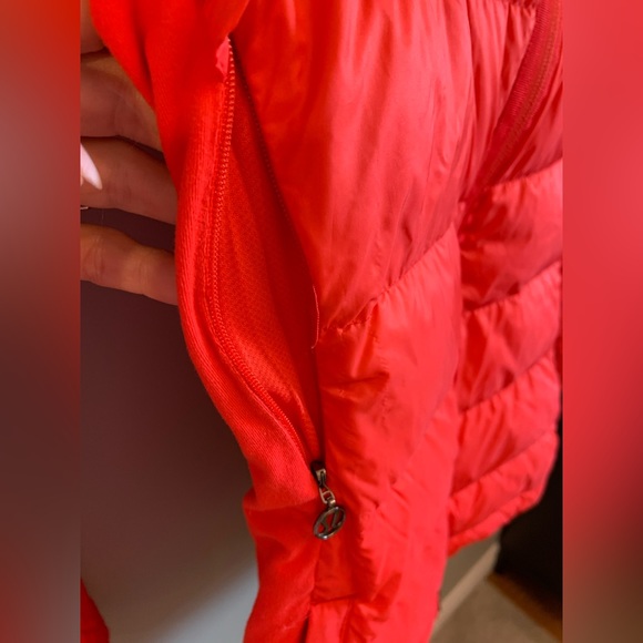 NWOT Lululemon Red Fall/Spring Jacket for Runners - Picture 6 of 16